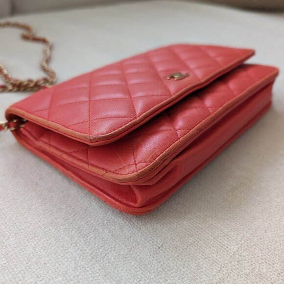 Chanel Classic Wallet on Chain in Pink - Picture 11 of 15
